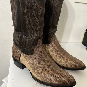 Snake skin cowboy boots